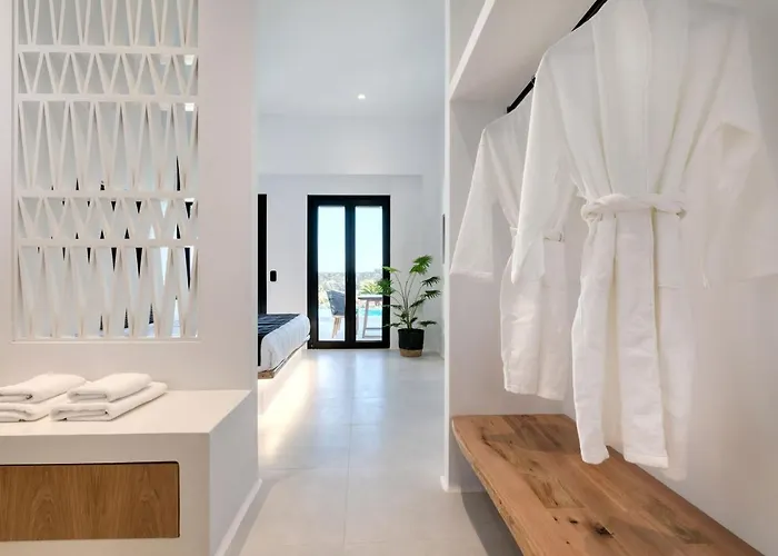 Nimbus Eden Aparthotel Agrari (Mykonos)