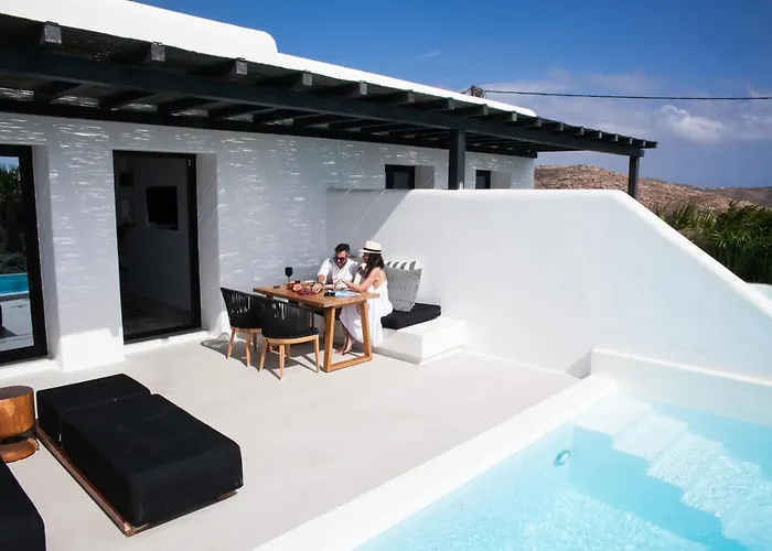 Nimbus Eden Apartahotel 4*