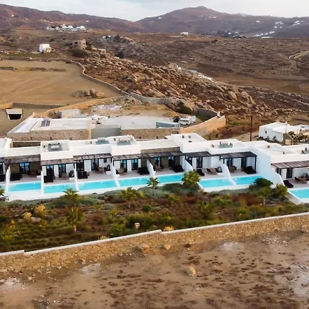 Bo By Mykonos Rocks