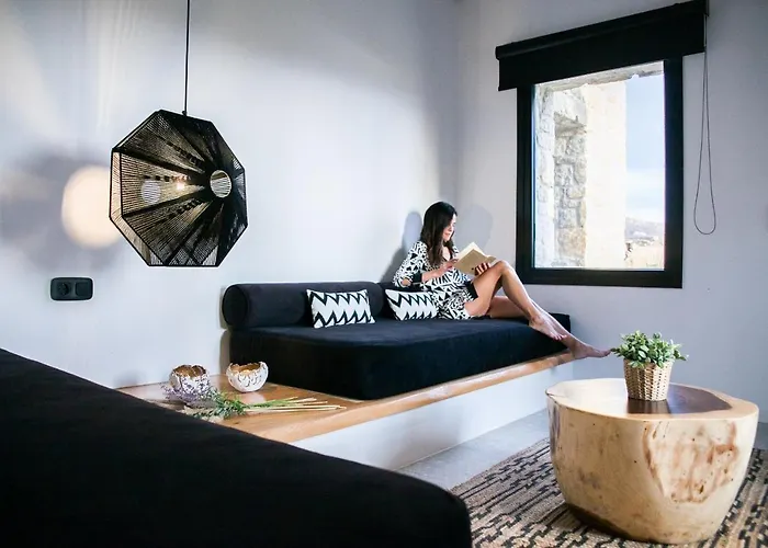 Nimbus Eden 4* Agrari (Mykonos)